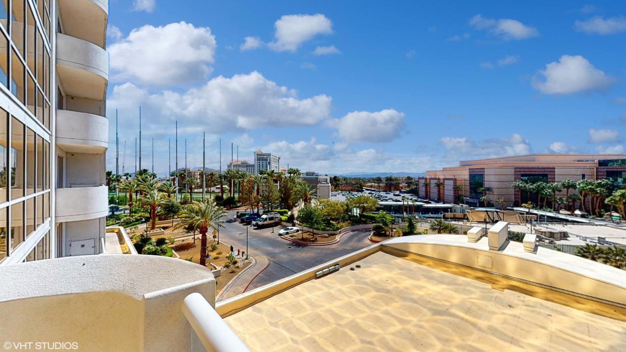 Lady Luck'S Vista - Private Balcony - Full Kitchen - Two Full Baths - Jetted Tub - Full Mgm Grand Resort Access W No Resort Fee At Mgm Signature Las Vegas Eksteriør bilde
